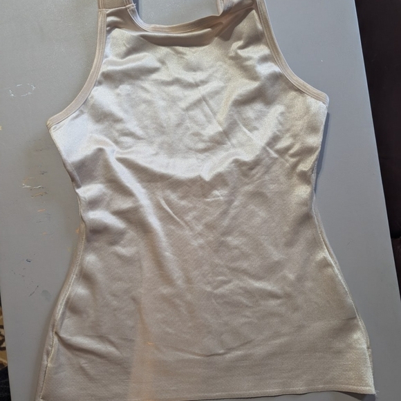 TC Fine Intimates XL tank in nude great condition - Picture 10 of 16